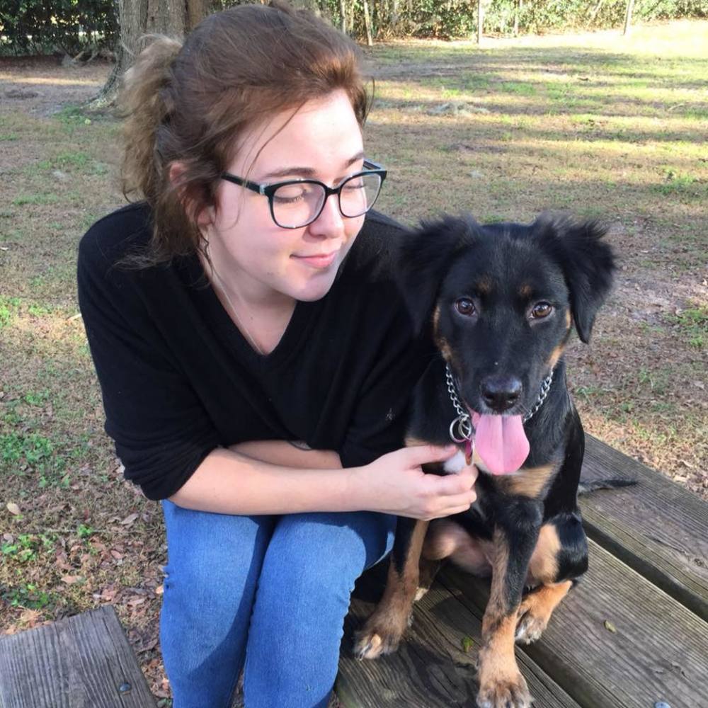 Meet your Posher, Savannah